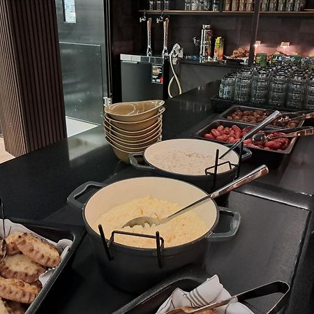 아파트 쿠우켈리 토카 사리셀카 외부 사진
